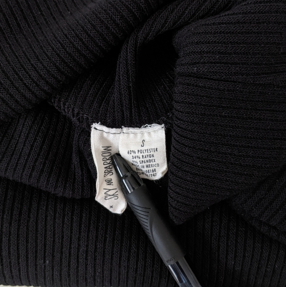 Sky and Sparrow Dolman Rib Turtleneck Sweater - Picture 9 of 11